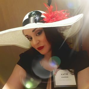 Meet your Posher, Katie